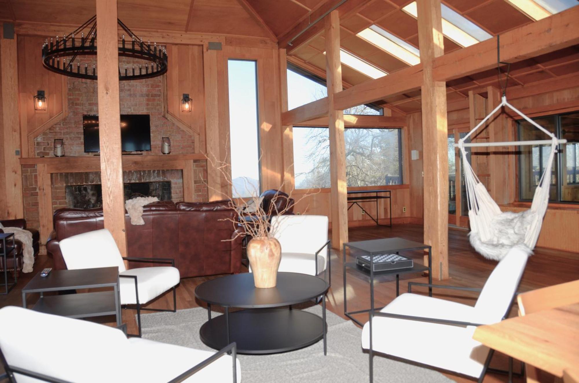 رونوك Bent Mountain Lodge المظهر الخارجي الصورة