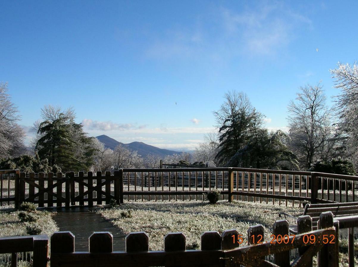 رونوك Bent Mountain Lodge المظهر الخارجي الصورة